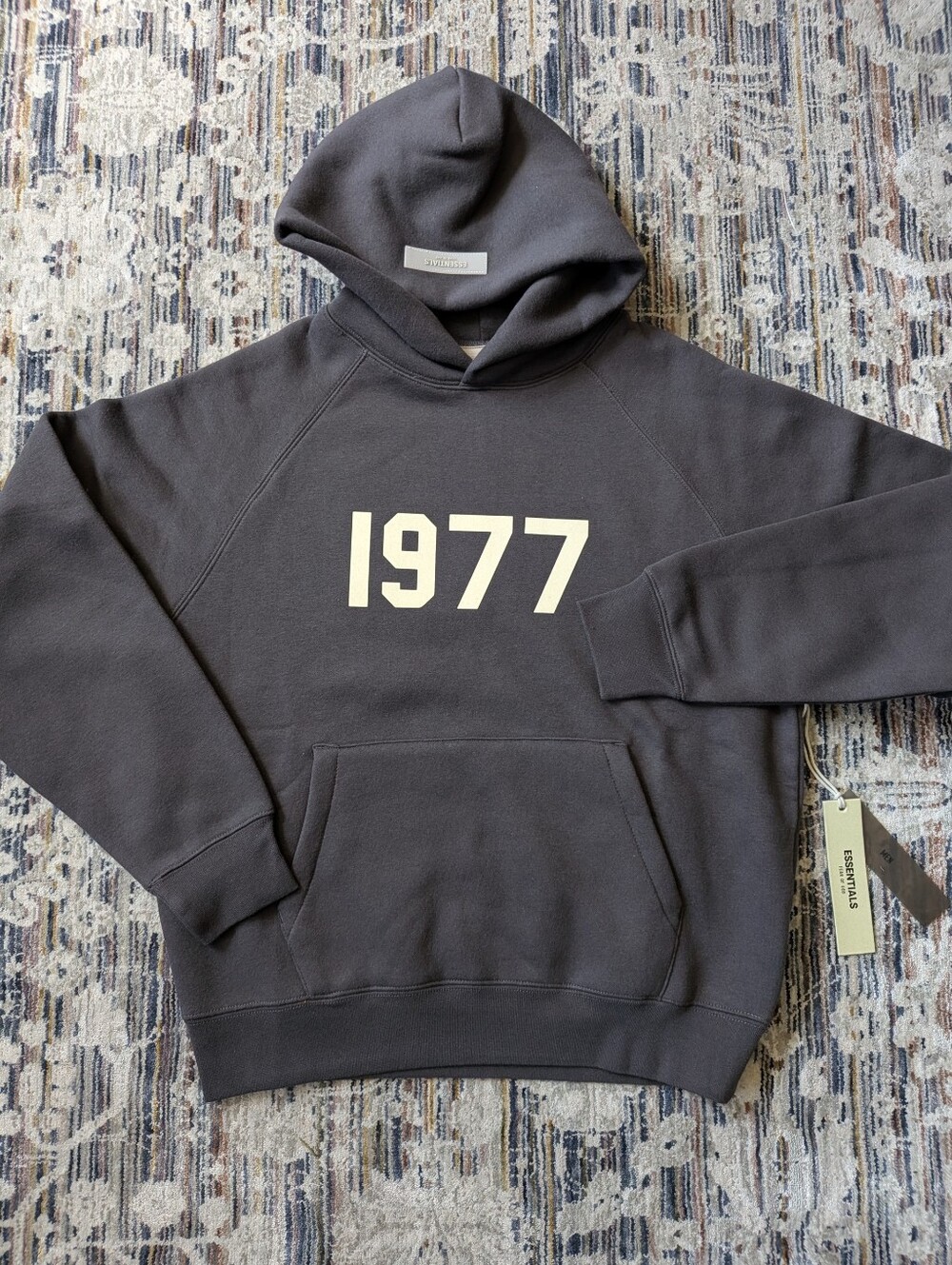 Fear of God ESSENTIALS 1977 Pullover Hoodie Iron XXS NWT